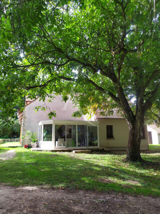  Maison  vendre 7 pices 195 m