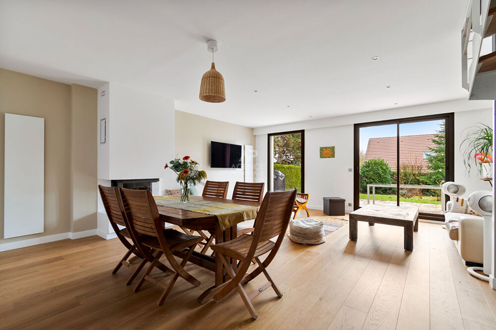 Vente Maison Maison Saint Germain En Laye 8 pièce(s) 170 m2 Fourqueux