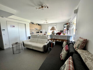  Appartement à louer 2 pièces 53 m²
