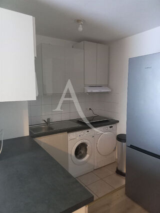  Appartement à louer 1 pièce 31 m²