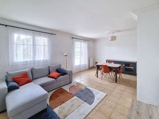  Appartement � louer 4 pi�ces 80 m�