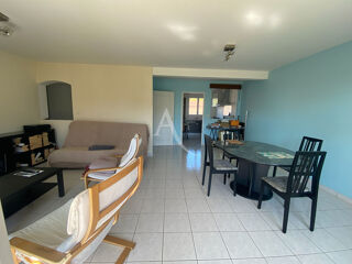  Appartement  vendre 2 pices 65 m