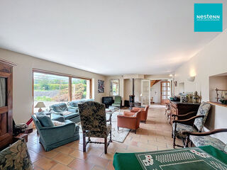  Maison à vendre 15 + pièces 280 m²