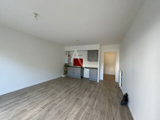  Appartement à louer 2 pièces 42 m²