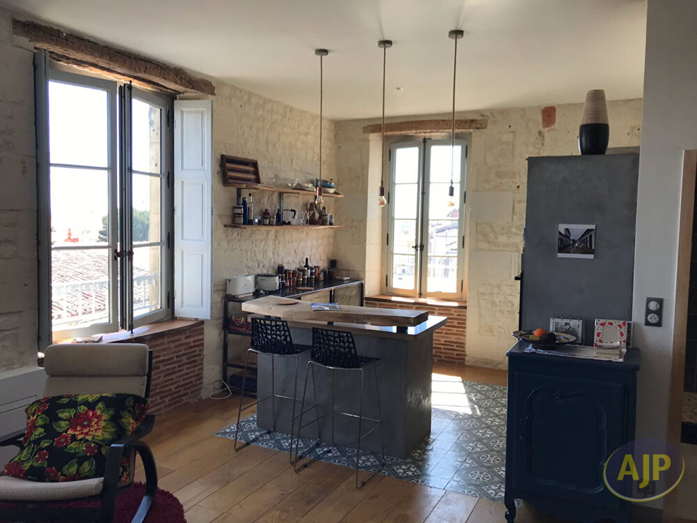 Location Appartement DUPLEX MEUBLÉ QUARTIER ST VIVIEN -  73.12 m2 Saintes