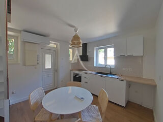  Appartement à louer 2 pièces 34 m²