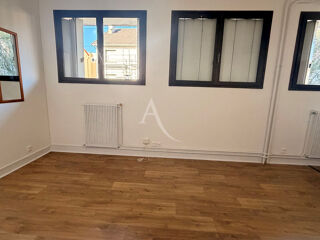 Location Appartement STUDIO VIDE A LOUER ALFORTVILLE 27.49M² Alfortville