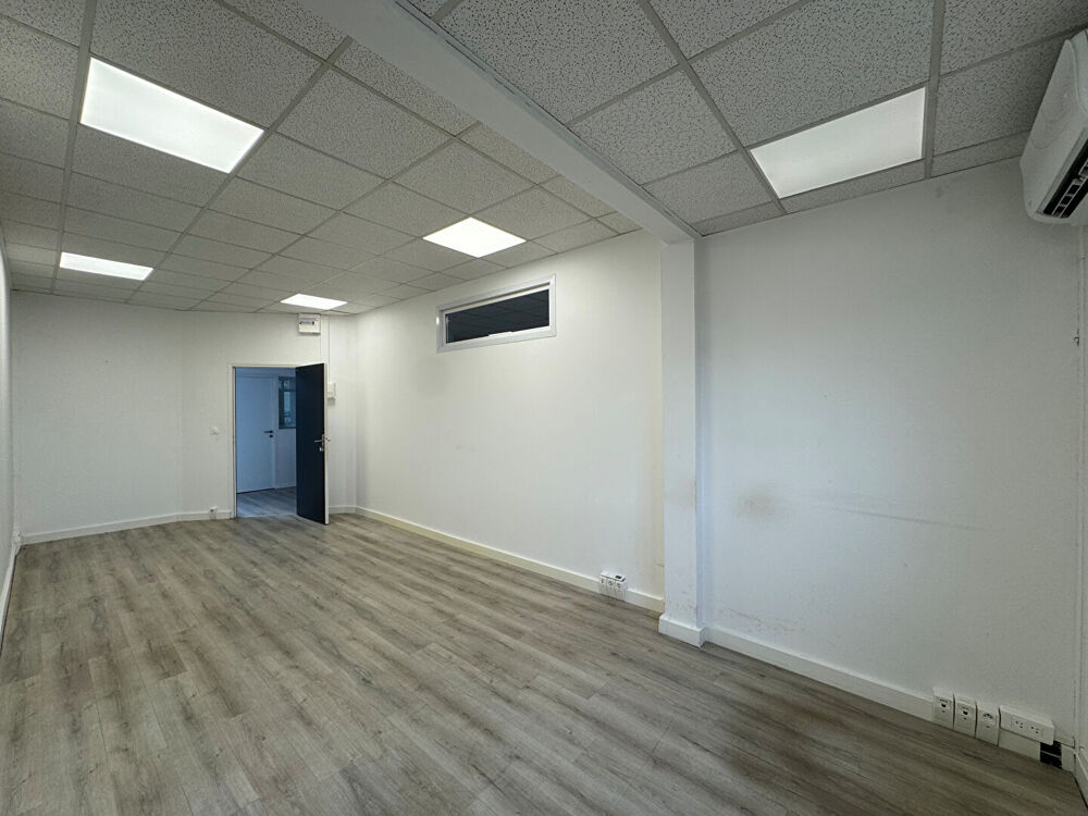   Bureaux Meaux 1 pièce(s) 24.97 m2 