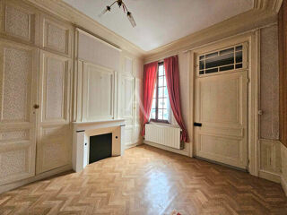  Maison à vendre 15 + pièces 245 m²