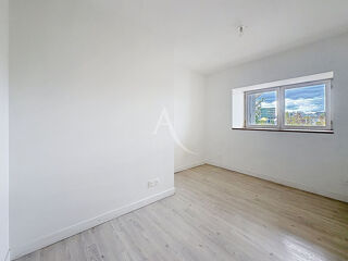  Appartement à louer 3 pièces 52 m²