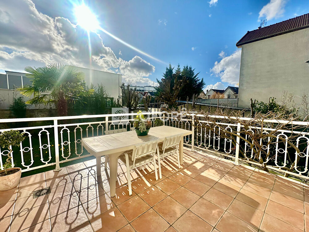 Vente Maison Maison Villemomble 7 pièce(s) 140 m2 Villemomble