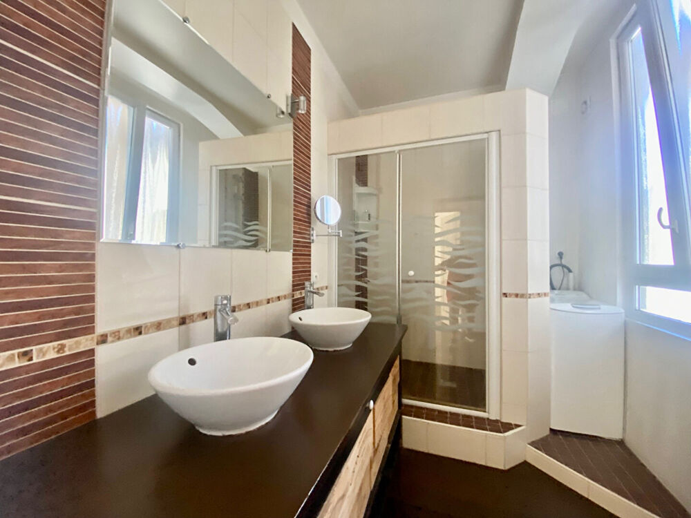 Location Appartement Appartement T3 de 73m2 Marseille 13006 Marseille 6