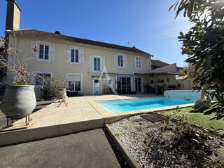  Maison � vendre 10 pi�ces 265 m�