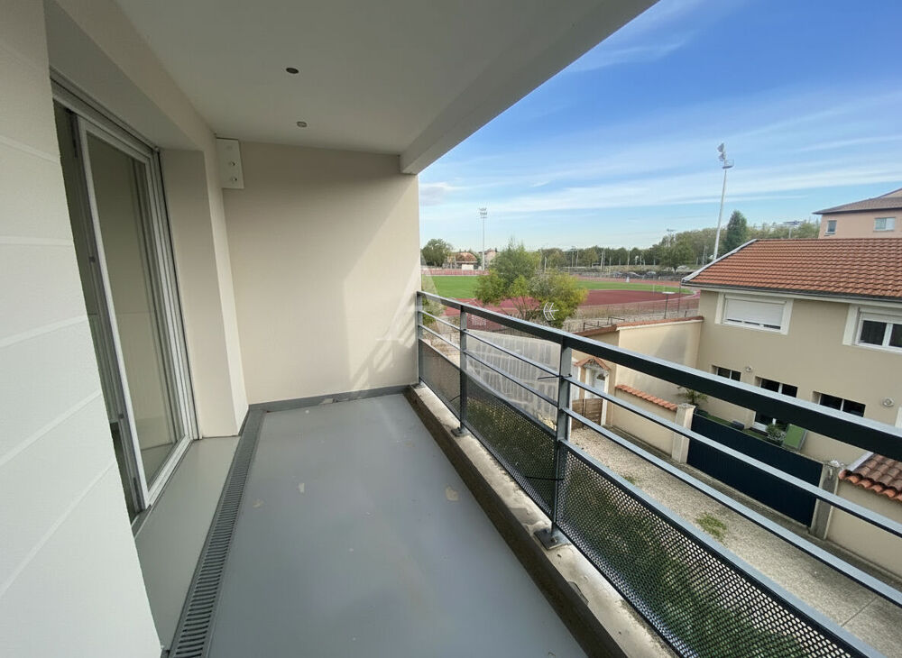 Appartement Villeurbanne 2 pièces 39 m2 avec balcon de 8m²