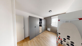  Appartement à louer 3 pièces 64 m²
