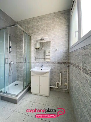  Appartement  vendre 2 pices 