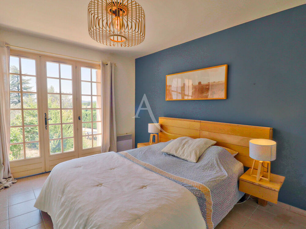 Vente Maison VILLA LUMINEUSE TYPE 5 AU CALME SUR 3612 M2 AVEC OLIVIERS PIERREVERT Pierrevert