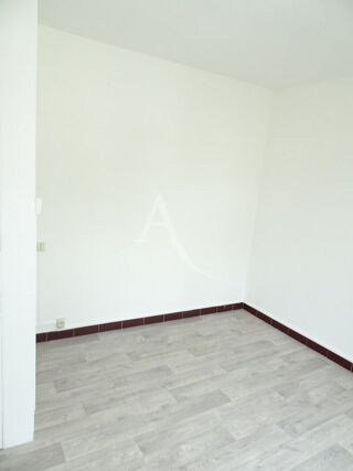  Appartement à louer 3 pièces 62 m²