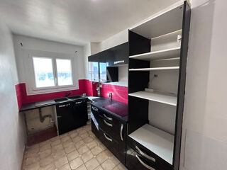  Appartement à louer 4 pièces 76 m²