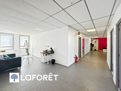 Bureaux Ris Orangis 209.62 m2, proche Tramway 224500 91130 Ris orangis