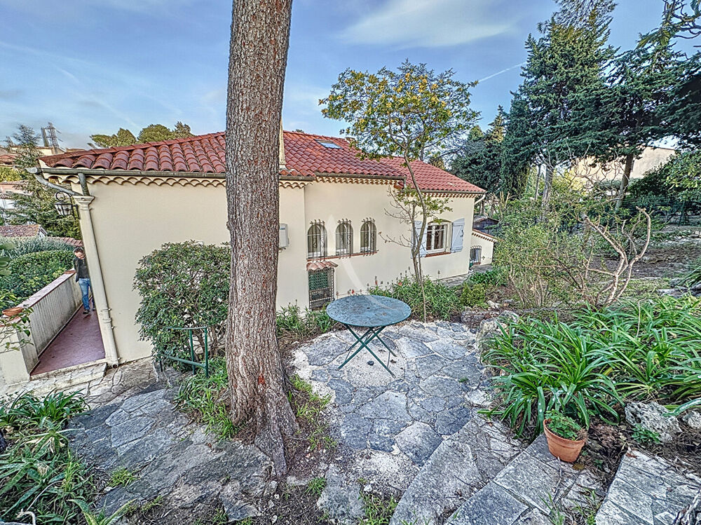 Location Maison Maison Mougins 4 pices 105.28 m jardin terrasse garage Mougins