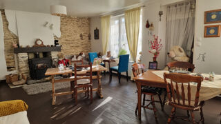  Maison à vendre 15 + pièces 286 m²