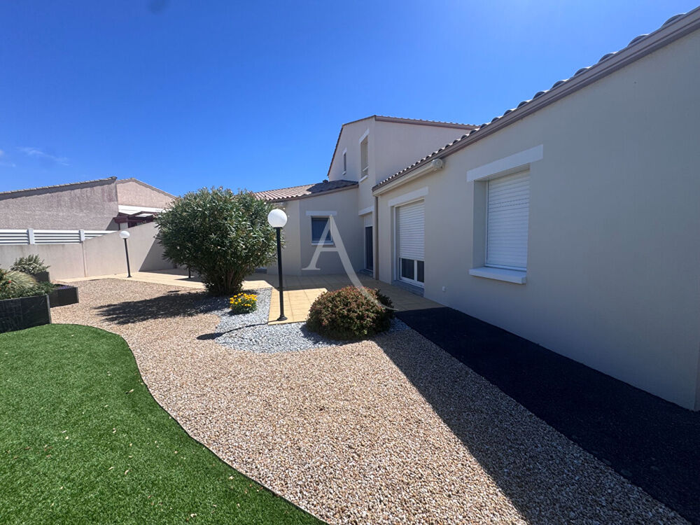 Vente Maison Maison Longeville Sur Mer 7 pièce(s) Longeville sur mer