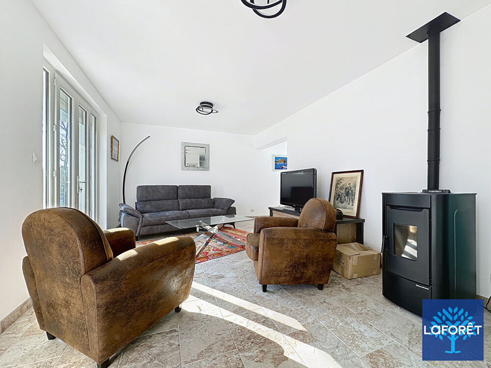 Vente Maison Maison Proche Beaumont Le Roger 5 pièce(s) 87 m2 Beaumont le roger