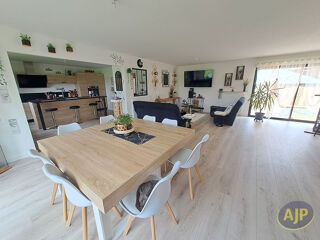  Maison à vendre 6 pièces 174 m²