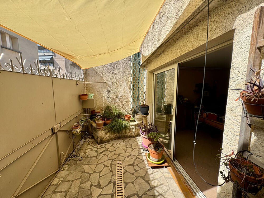 Vente Maison Maison de ville Nimes 6 pièce(s) 160 m2 Nimes
