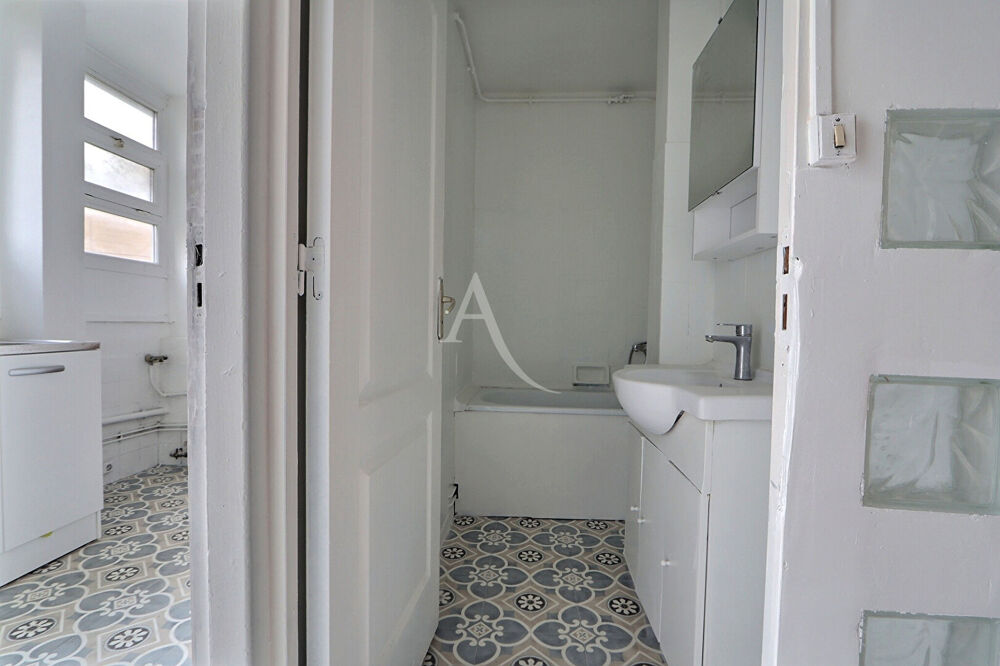 Vente Appartement Appartement Saint Denis 4 pièce(s) 76.16 m2 Saint denis
