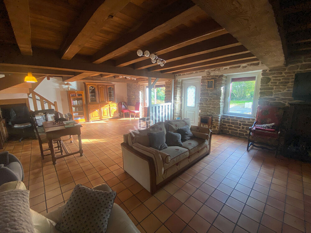 Longère de 200 m² à St Servant s/oust (56120)