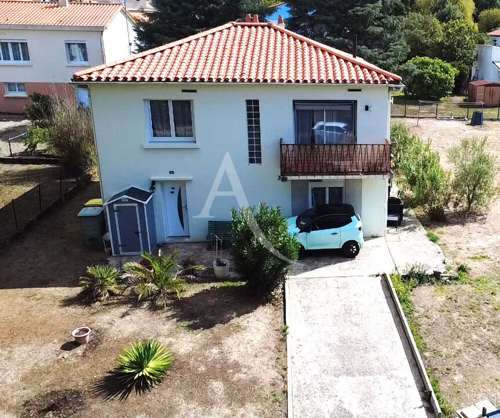 Maison 6 pièces 131 m² · à La Mothe Achard · 131 m² · 267 000 €