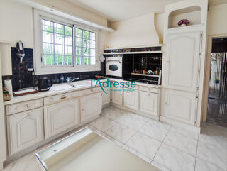  Maison � vendre 10 pi�ces 238 m�