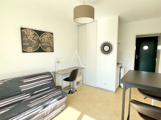  Appartement à louer 1 pièce 18 m²