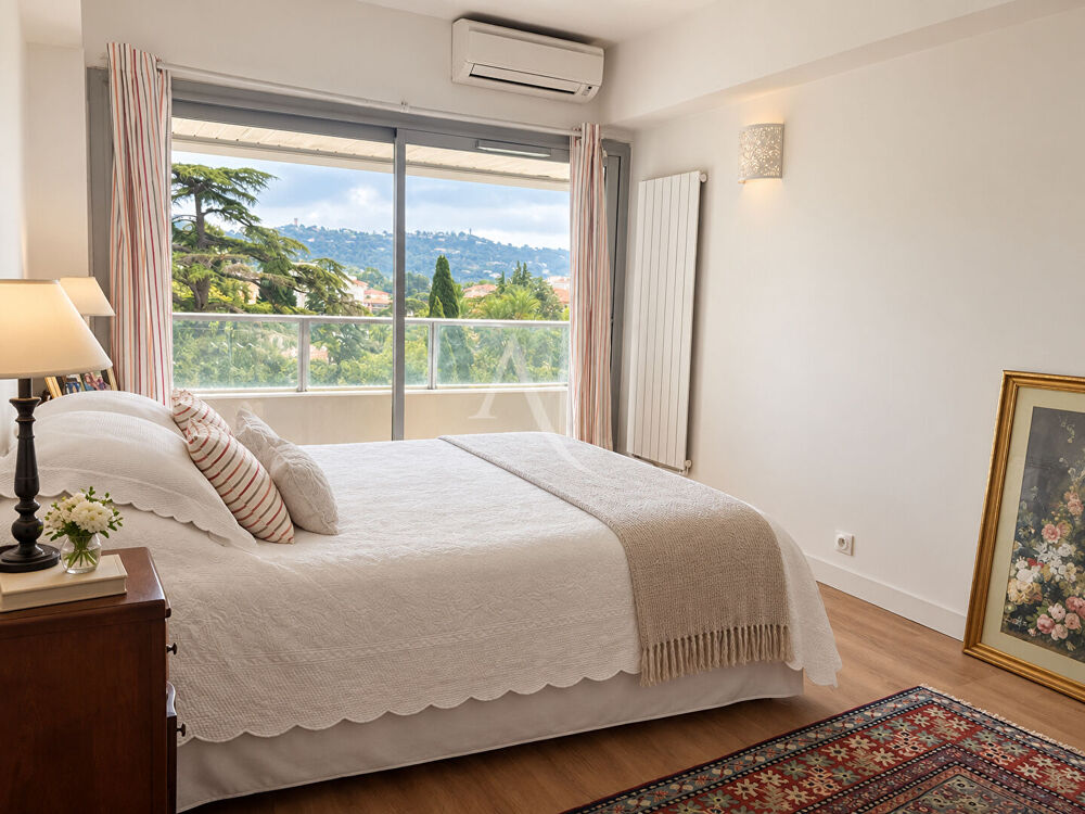 Vente Appartement 3 pièces 64.94 m2  Le Cannet Sadi Carnot terrasse vendu loué Le cannet