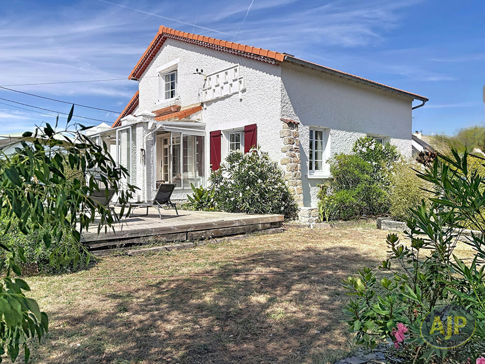 Vente Maison Le Pouliguen ? Élégante maison des années 40 signée Adrien Grave Le pouliguen