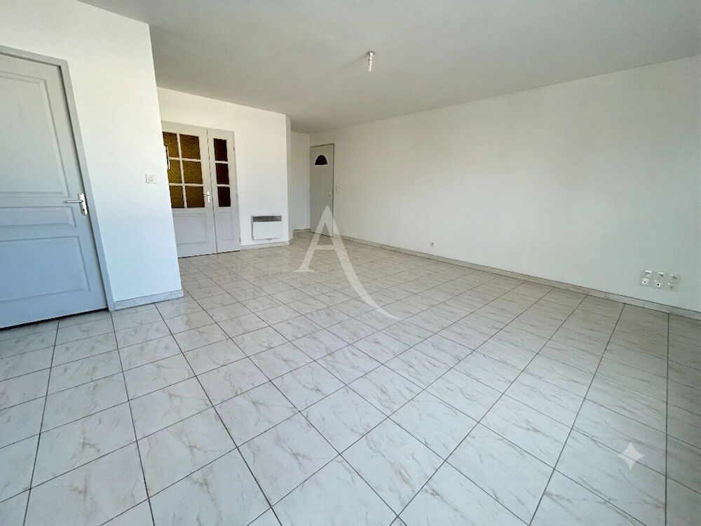 Location Appartement Proche NARBONNE à VINASSAN, Appartement 82m² -  3 chambres, terrasse, garage + PARKING Vinassan
