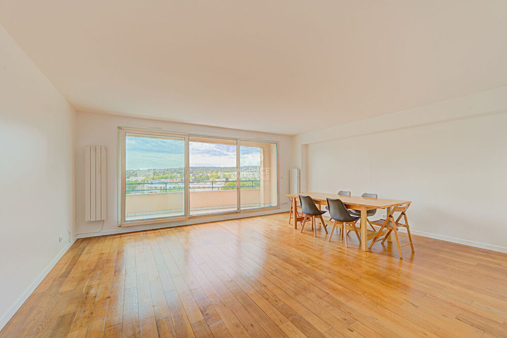 Vente Appartement Appartement Saint Germain En Laye - Dernier étage - Terrasse - Vue panoramique - Plein Sud - 101m2 Saint germain en laye