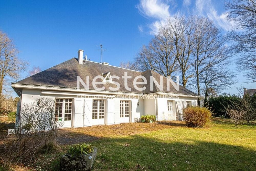 A vendre à Arradon Botequelen maison de 207 m² beau potentiel de rénovation terrain constructible