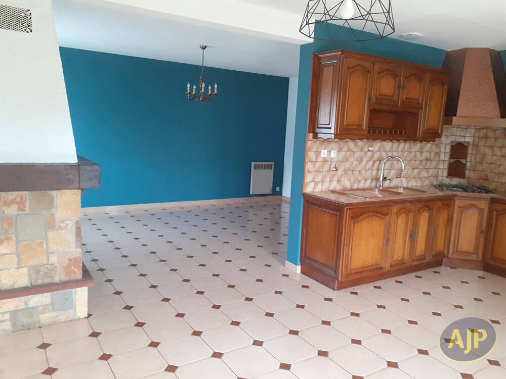 Location Maison Maison Avessac 3 pièce(s) 85.46 m2 Avessac