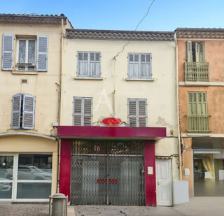  Maison à vendre 6 pièces 181 m²