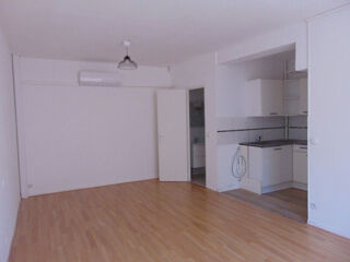  Appartement à louer 1 pièce 26 m²