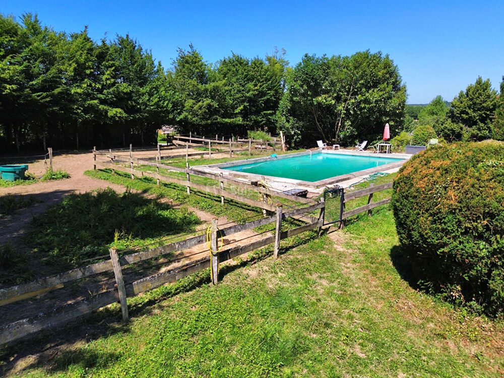 Maison de caractère avec piscine aux portes de Besançon