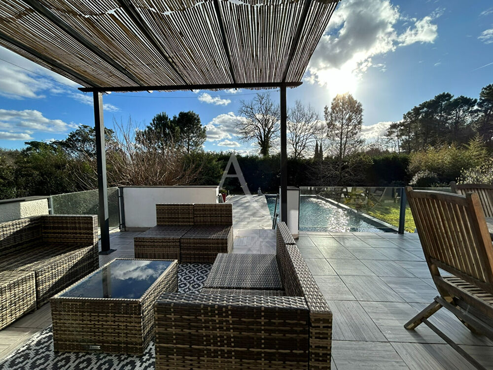 � vendre  Maison Saint-Aubin-de-M�doc (33160)