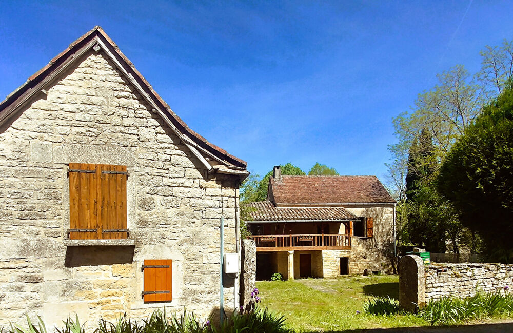 Du charme, dans un joli village authentique