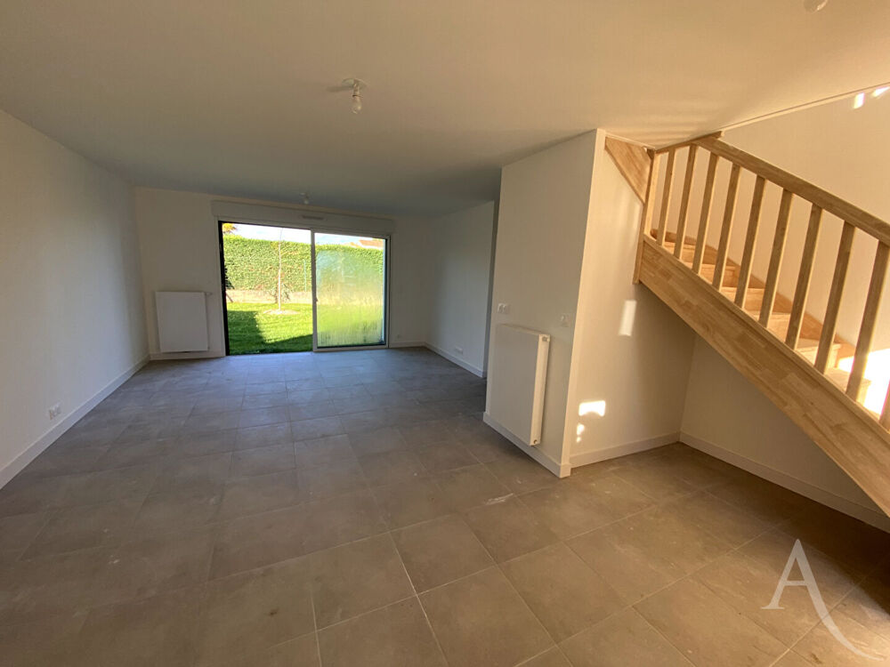 Vente Maison Maison Montaigu 5 pi�ces Montaigu vendee