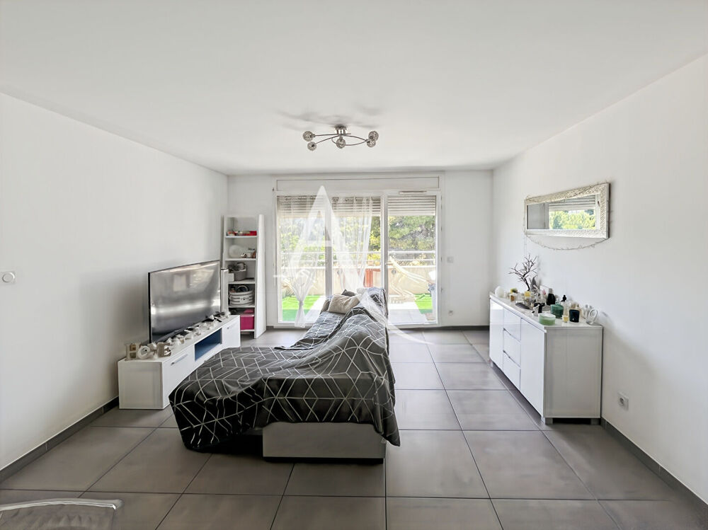 Vente Appartement A vendre Appartement type 2 de 42 m2 13013 à Marseille avec terrasse et place de parking Marseille 13