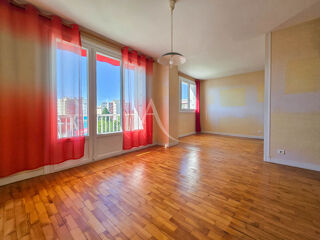  Appartement  vendre 5 pices 80 m