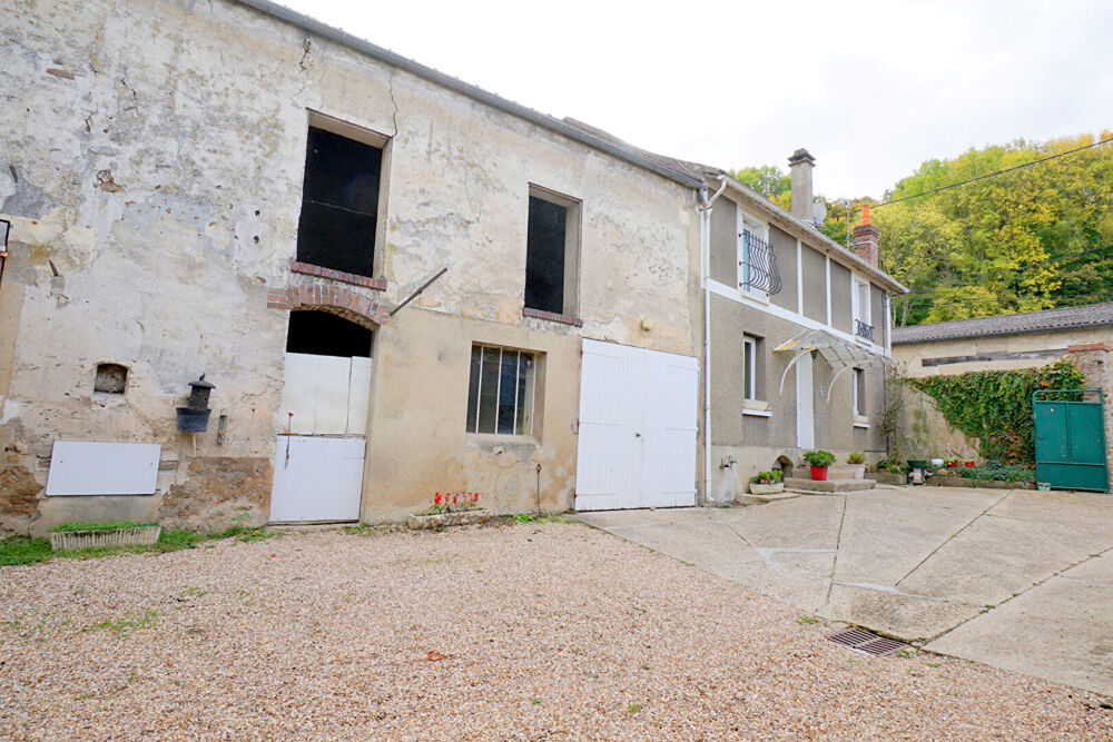 Corps de ferme Mezieres Sur Seine